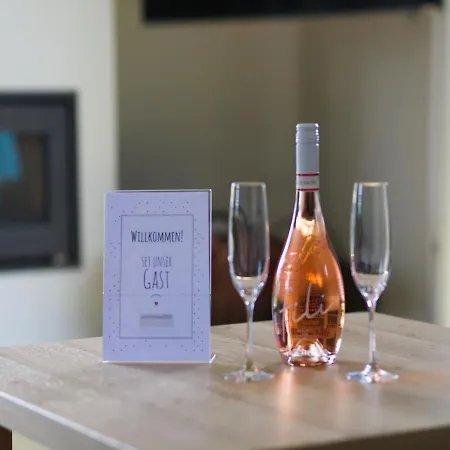 Reetland Am - Premium Reetdachvilla Mit 3 Schlafzimmern, Sauna Und Kamin F28 * Dranske