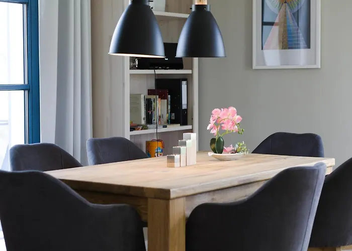 Reetland Am - Premium Reetdachvilla Mit 3 Schlafzimmern, Sauna Und Kamin F28 Дом отдыха Дранске