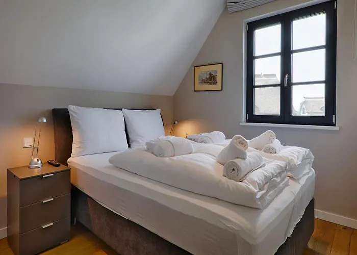 Reetland Am - Premium Reetdachvilla Mit 3 Schlafzimmern, Sauna Und Kamin F28 Дом отдыха *